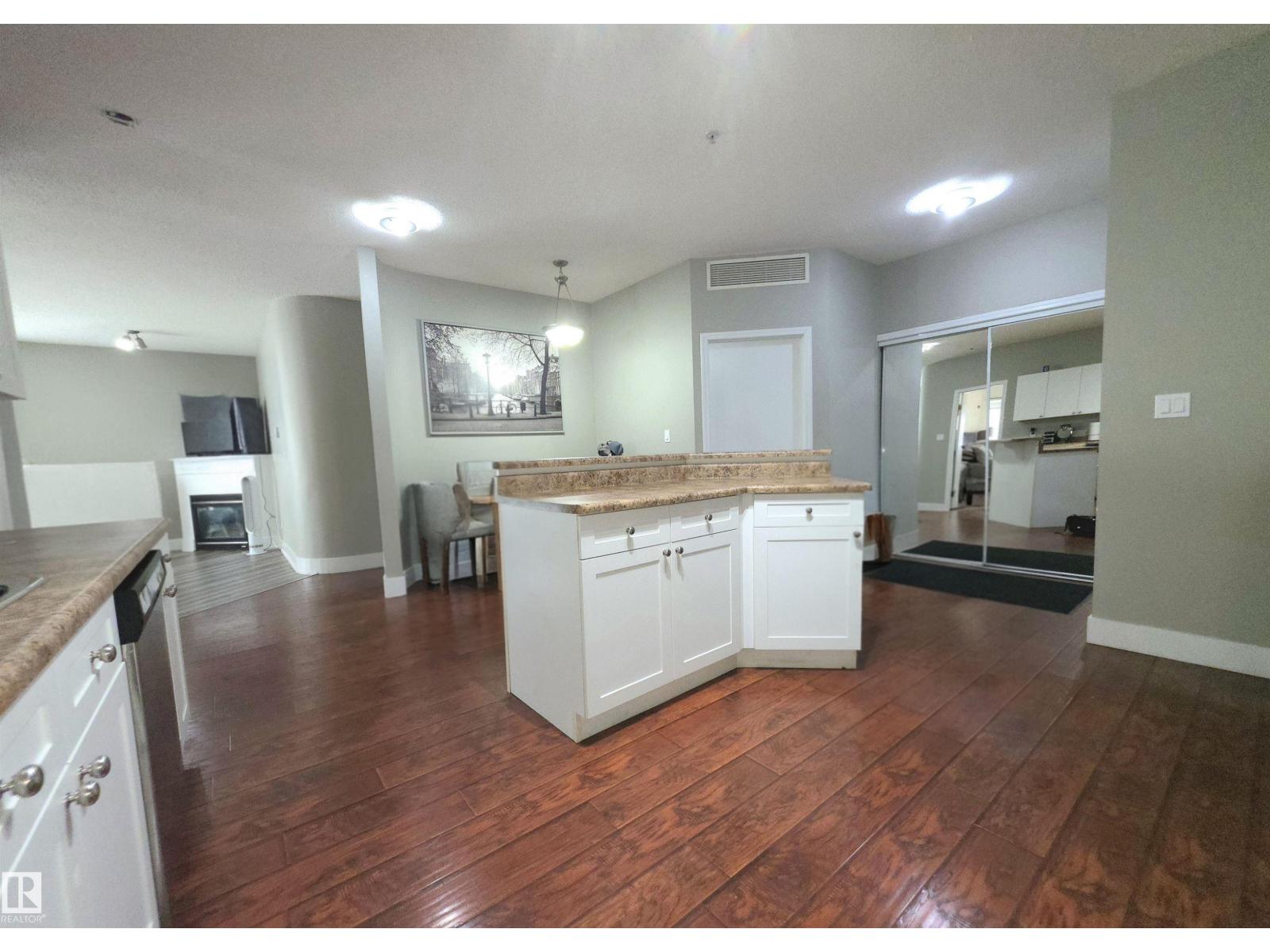 #104 4312 139 AV NW - 8
