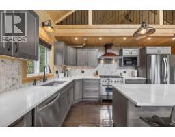 Laundry room - 33445 Highway 584, Rural Mountain View County, AB T0M1X0 Photo 8