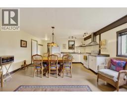 33445 Highway 584, Rural Mountain View County, AB T0M1X0 Photo 34