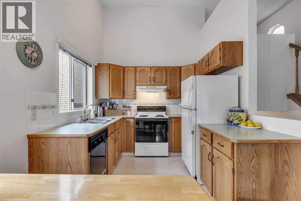 86 Coventry Lane NE - 12