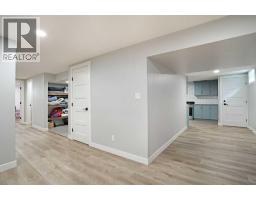 648 2nd Street E, Brooks, AB T1R0M9 Photo 35