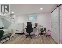 648 2nd Street E, Brooks, AB T1R0M9 Photo 40