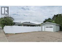 648 2nd Street E, Brooks, AB T1R0M9 Photo 50