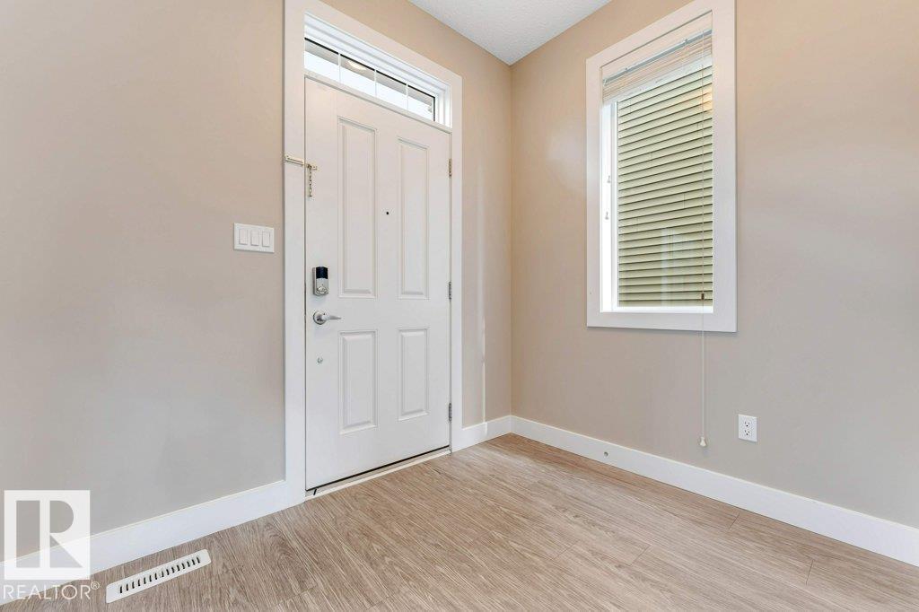 2122 24 ST NW - 36