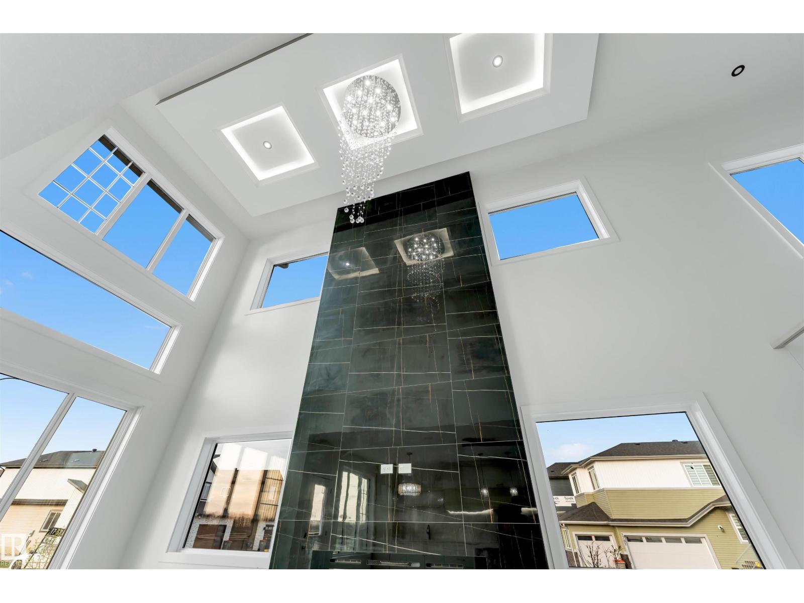 1536 64 Ave NE - 12