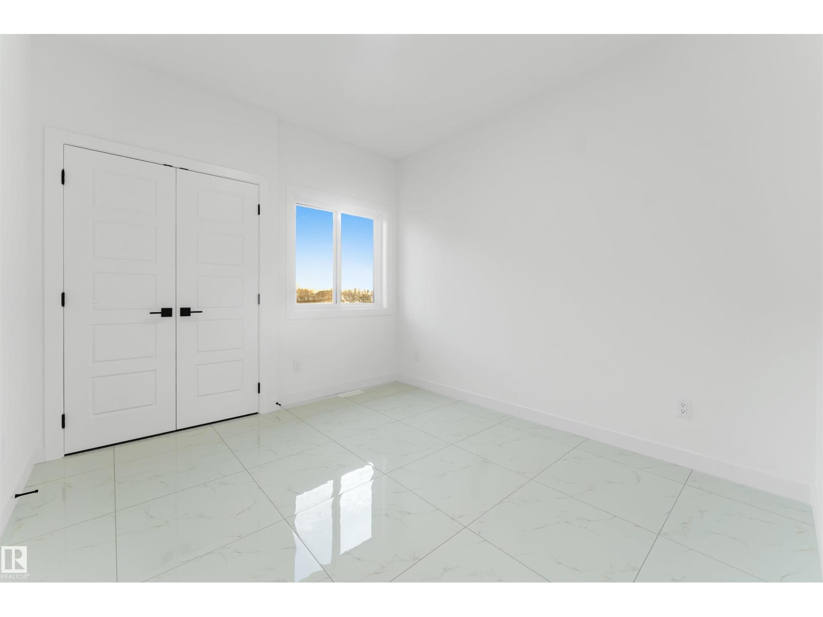 1536 64 Ave NE - 33