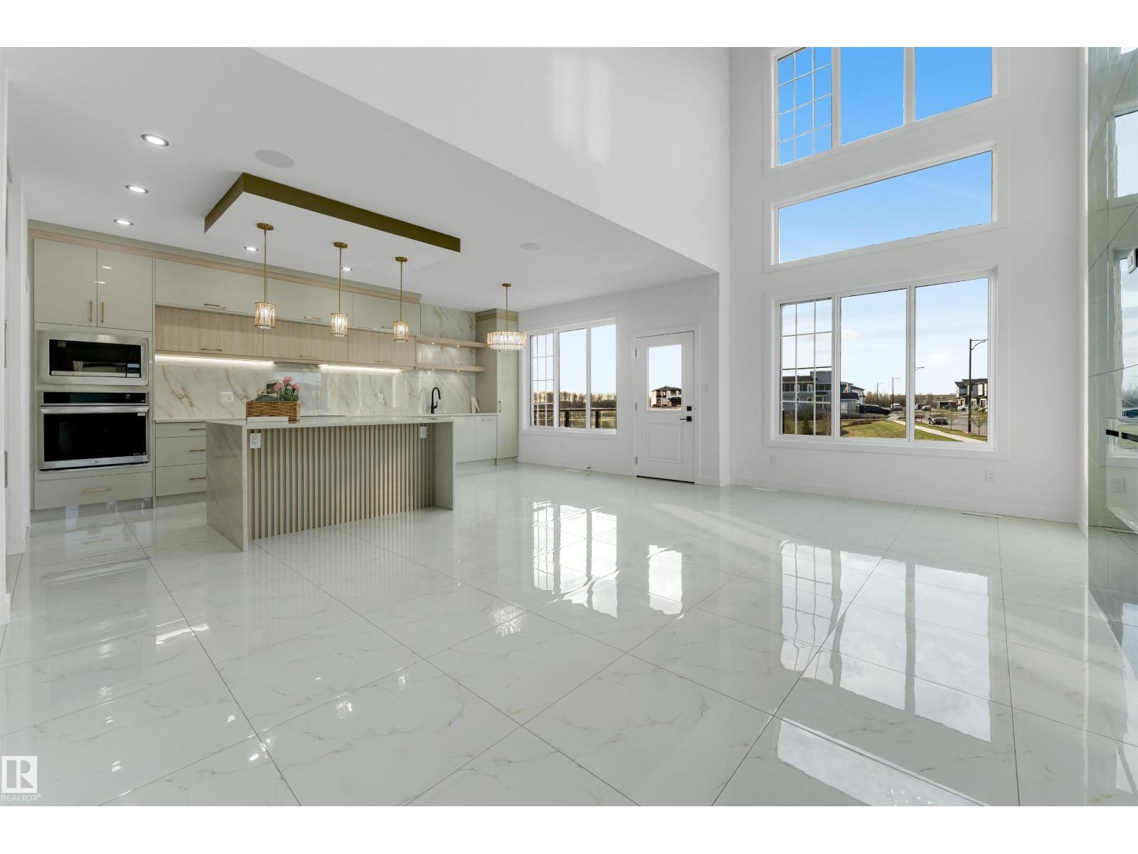 1536 64 Ave NE - 14