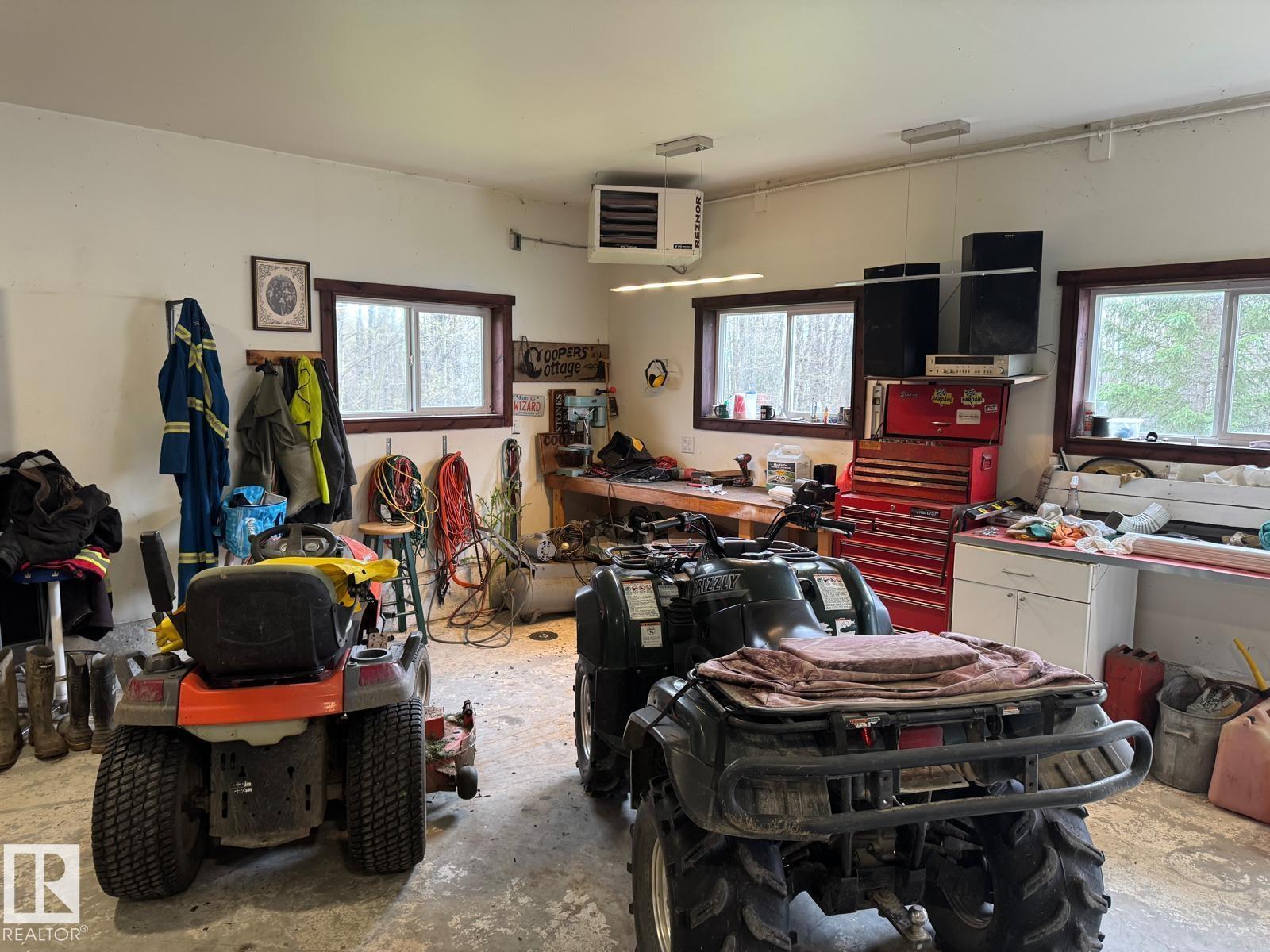 74 465022 Range Road 61 - 52