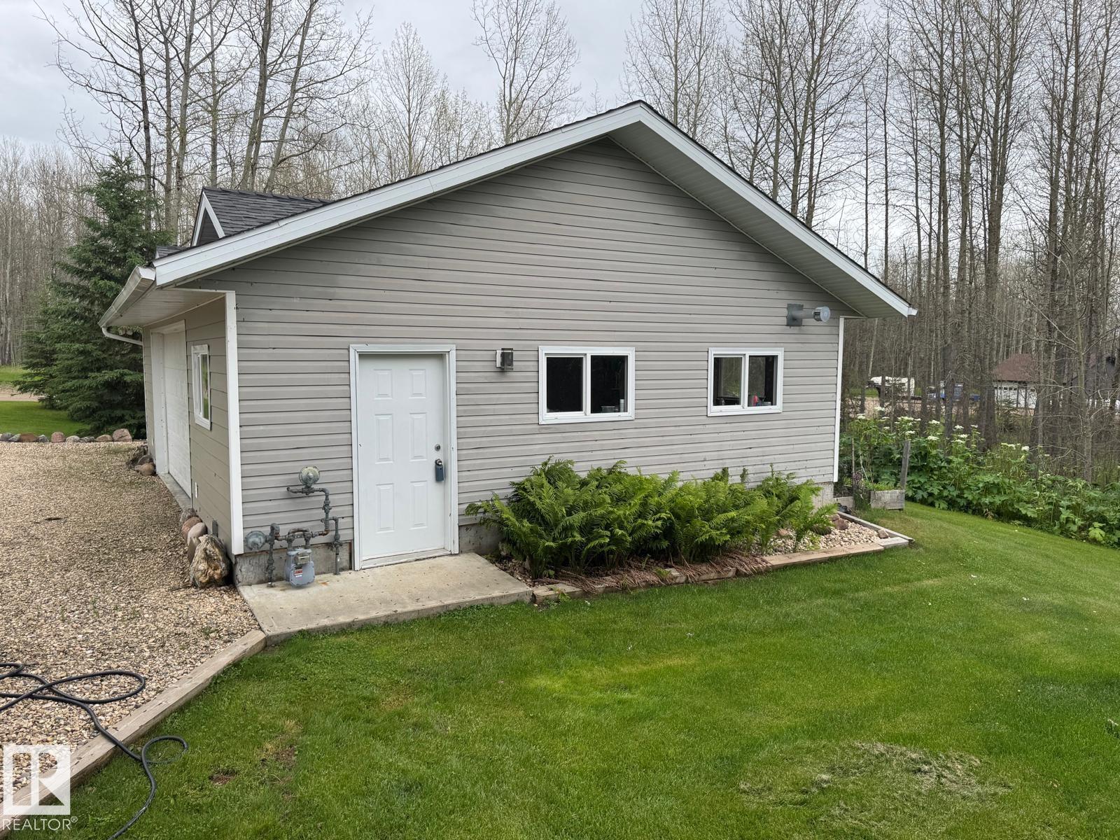 74 465022 Range Road 61 - 56