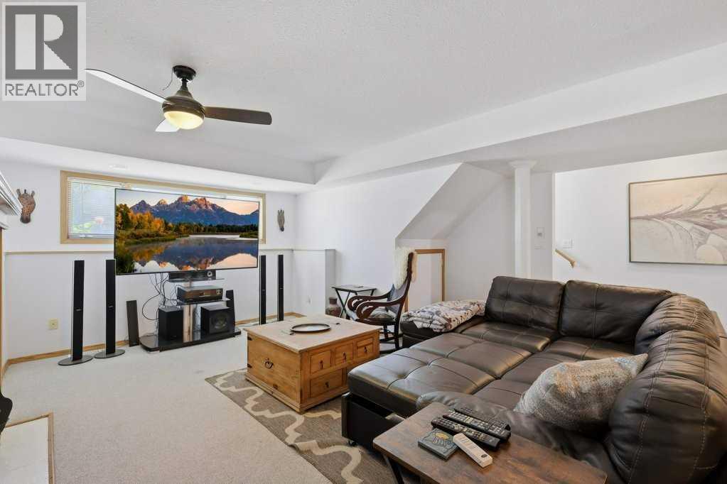 Listing photo – 23 Kemp Avenue, Red Deer