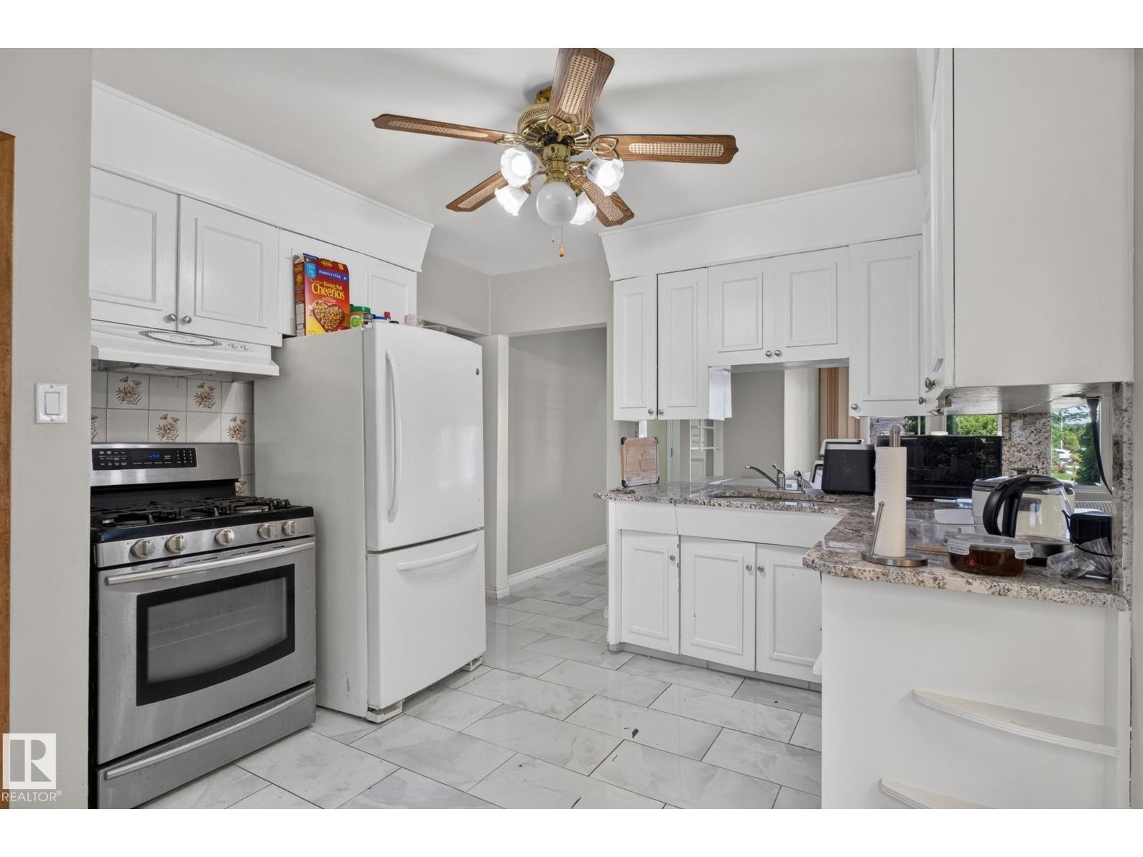 12238 48 ST NW - 10