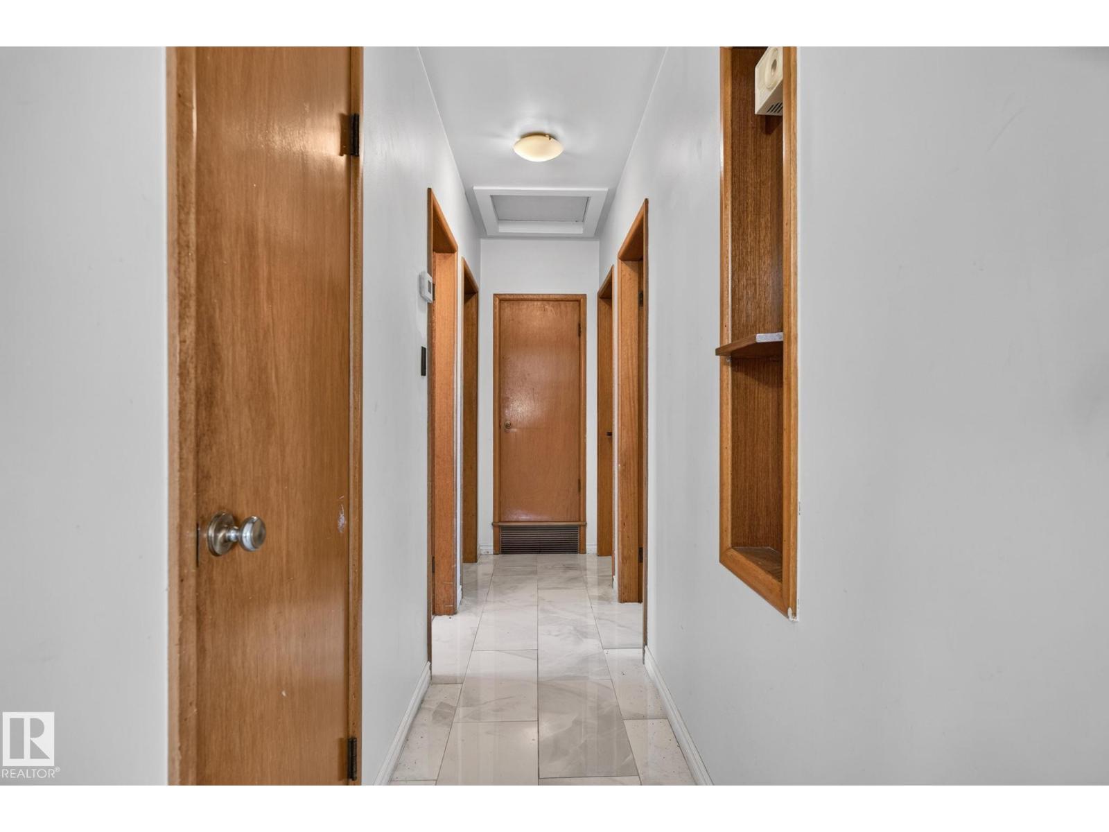 12238 48 ST NW - 19