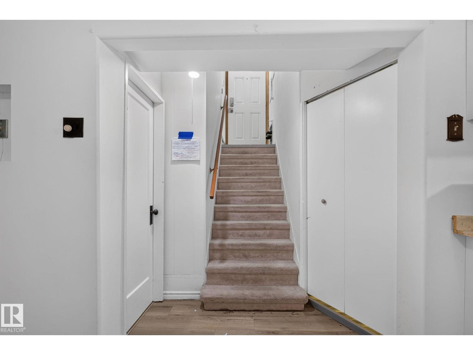 12238 48 ST NW - 22