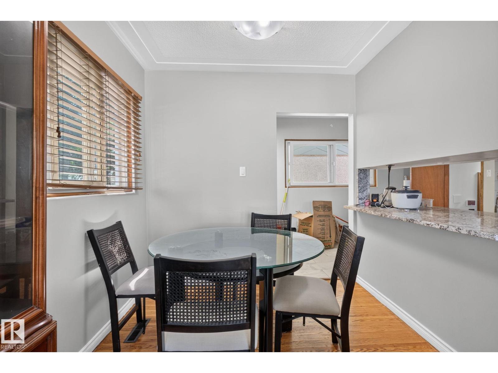 12238 48 ST NW - 12