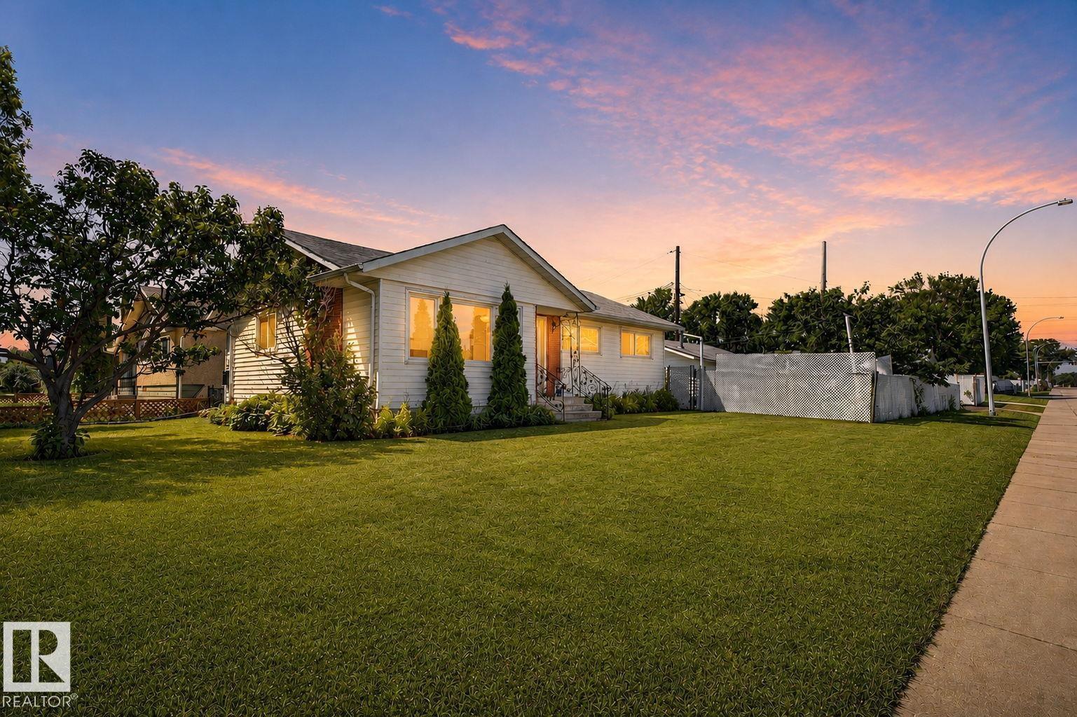 12238 48 ST NW - 41