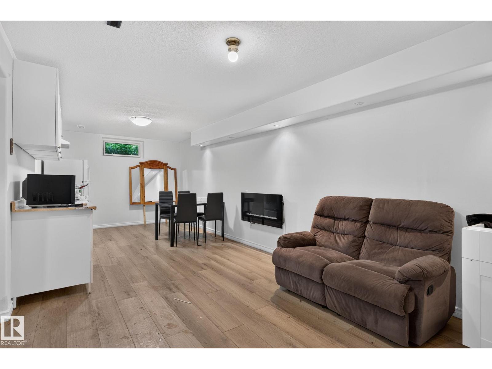 12238 48 ST NW — photo 32