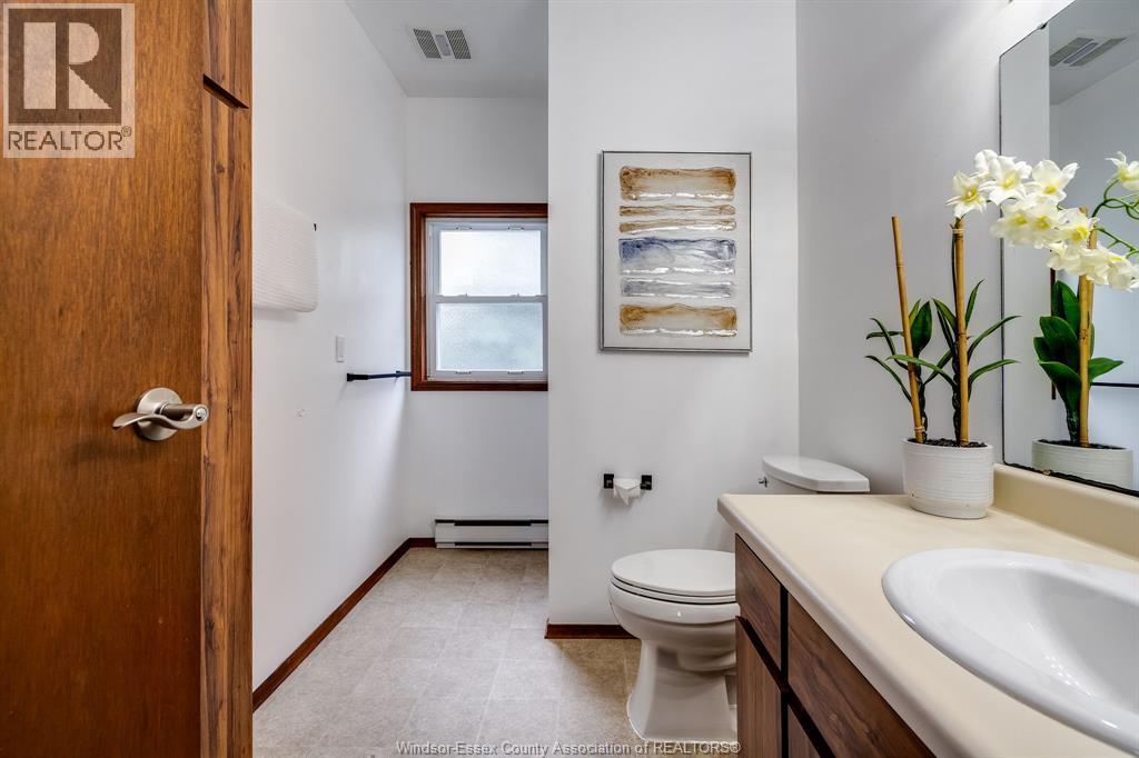 1263 Heritage ROAD - 24