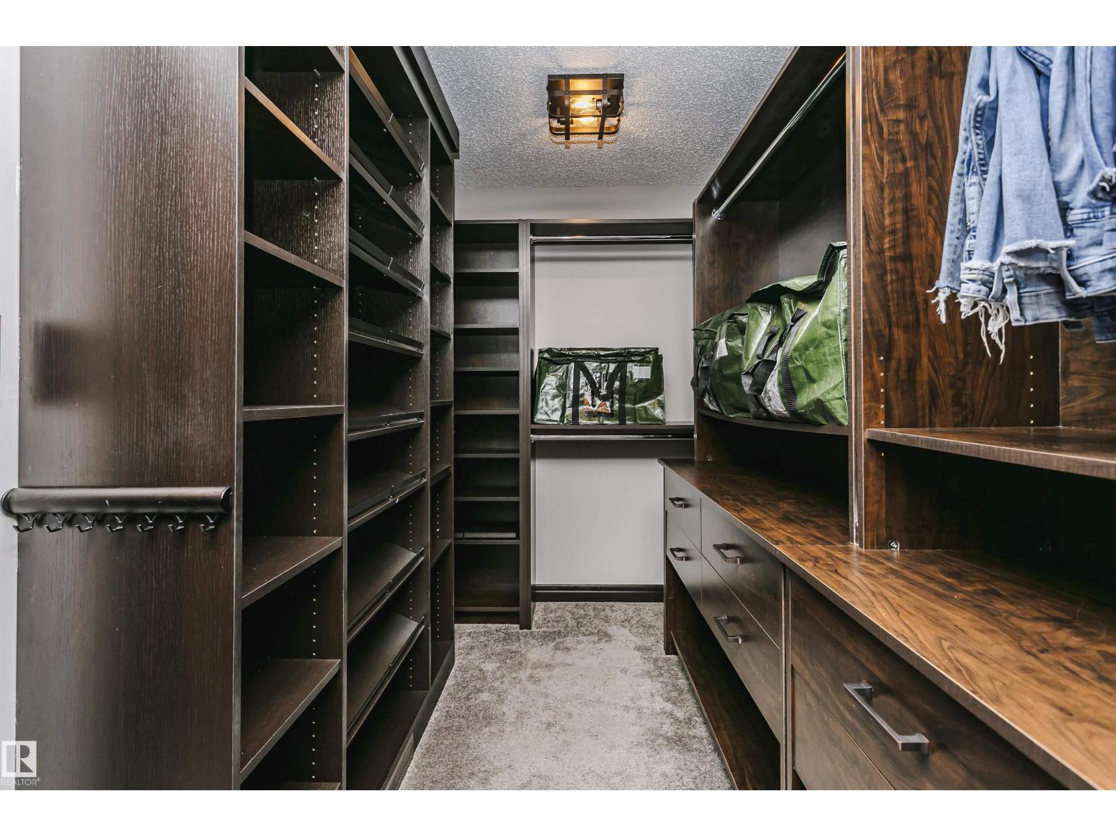 721 178A ST SW - 44