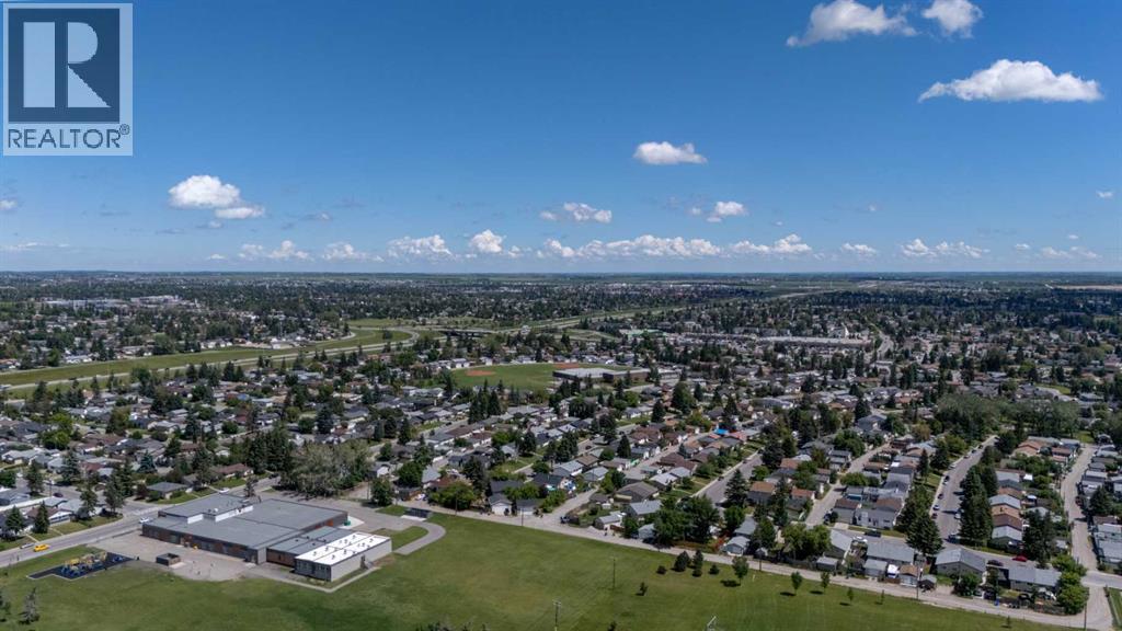 937 Marcombe Drive NE - 33