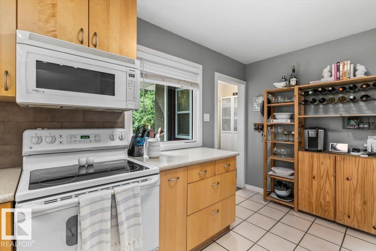 11430 122 ST NW - 7