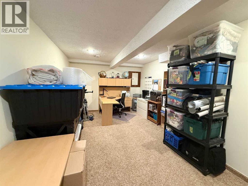 106 Sunwapta Drive — photo 21