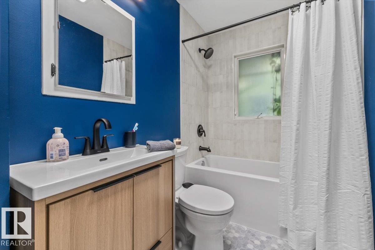 11430 122 ST NW - 20
