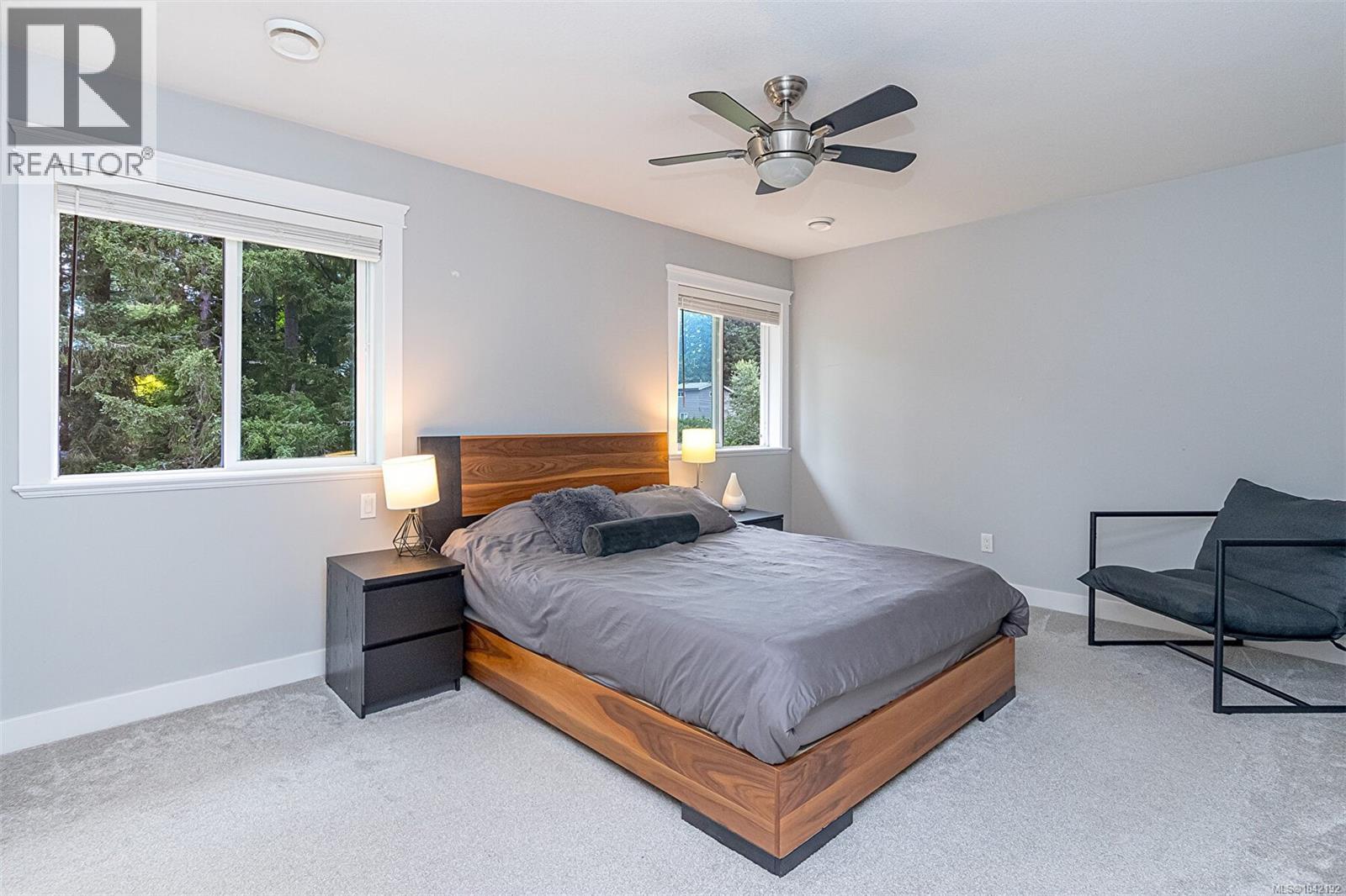 #15 3205 GIBBINS Rd - 13
