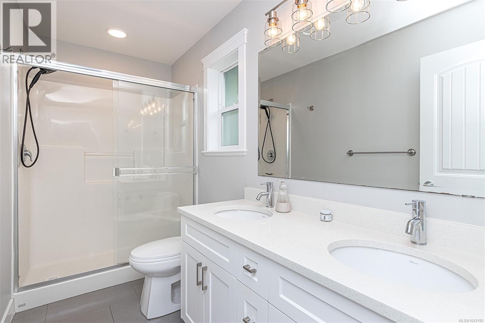 #15 3205 GIBBINS Rd - 15