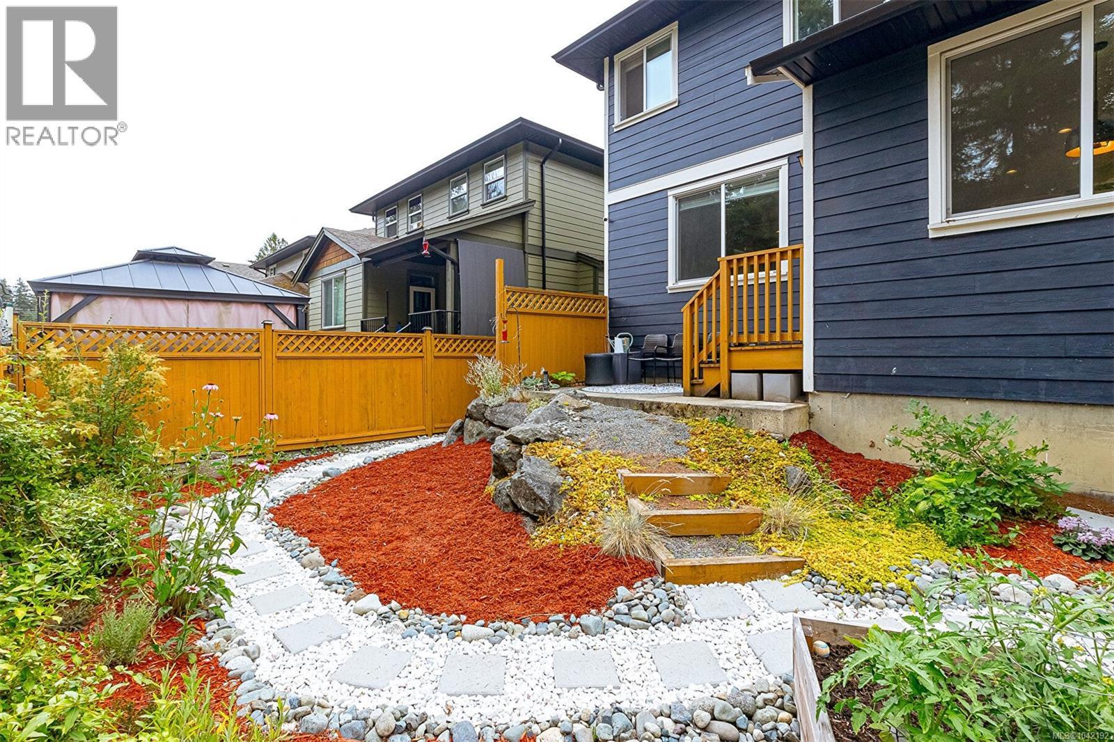15 3205 GIBBINS Rd, Duncan