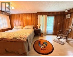 1980 3 Highway, Christina Lake, BC V0H1E2 Photo 27