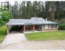 1980 3 Highway, Christina Lake, BC V0H1E2 Photo 34