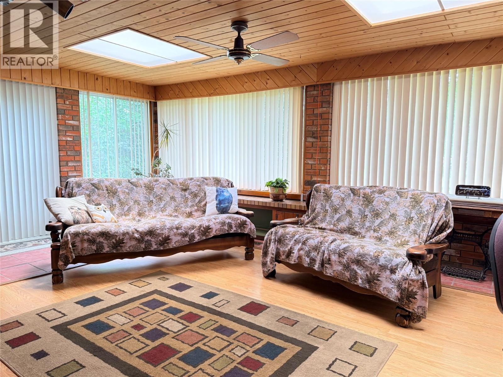 1980 3 Highway - 21