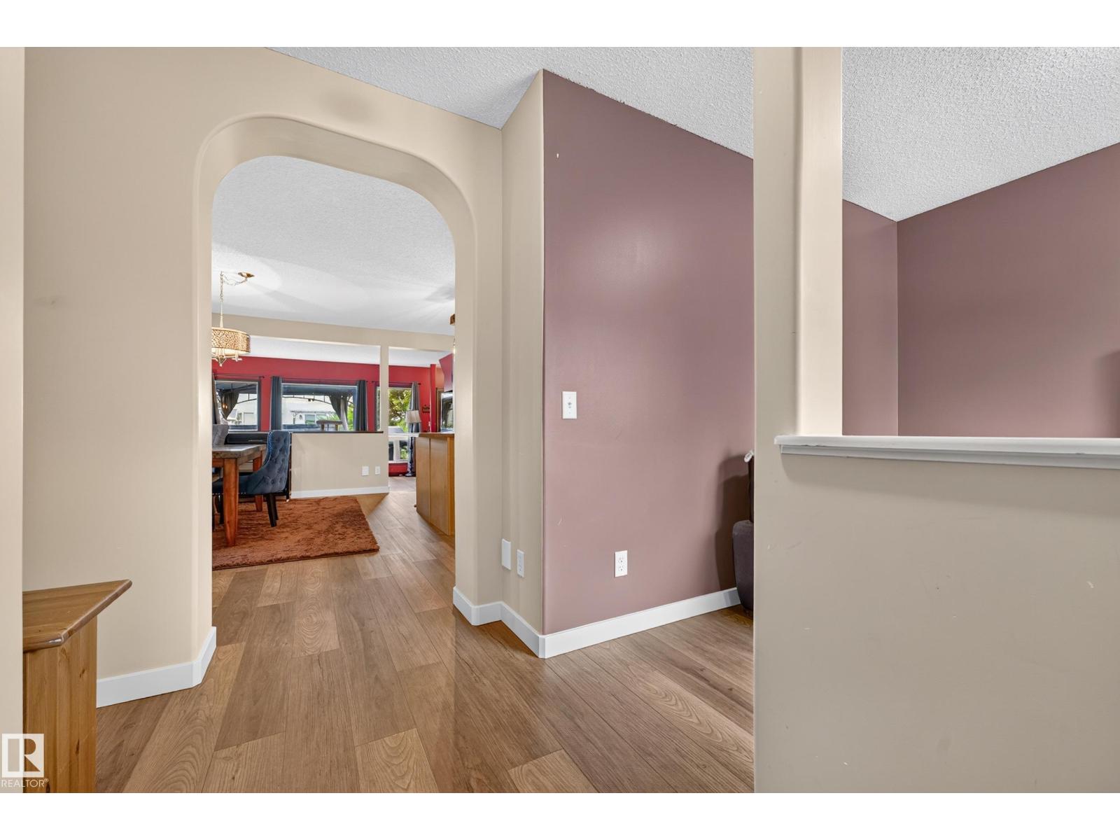 14 BIRCHGLEN CR - photo 3