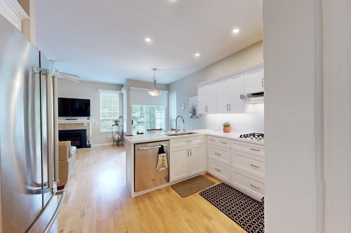 2 Bed, 2 Bath House for Sale in Surrey – 30 2688 150TH STREET, Surrey – MLS# R3128491 - Image 10