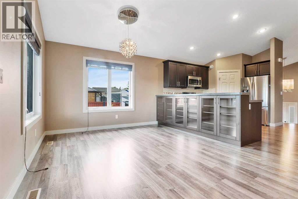Listing photo – 6703 58 Street, Rocky Mountain House