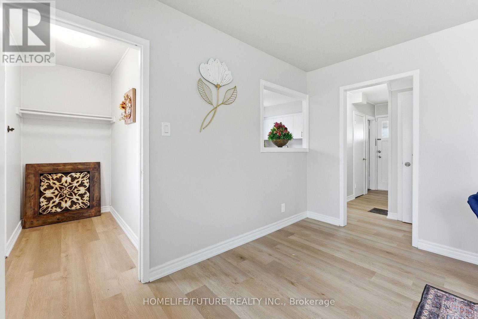 102 KINGS CRESCENT - 9