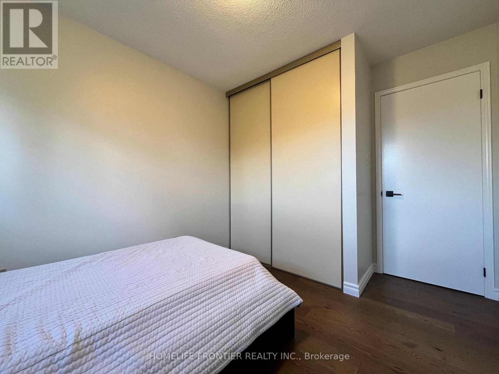 36 TAMARA DRIVE - 30