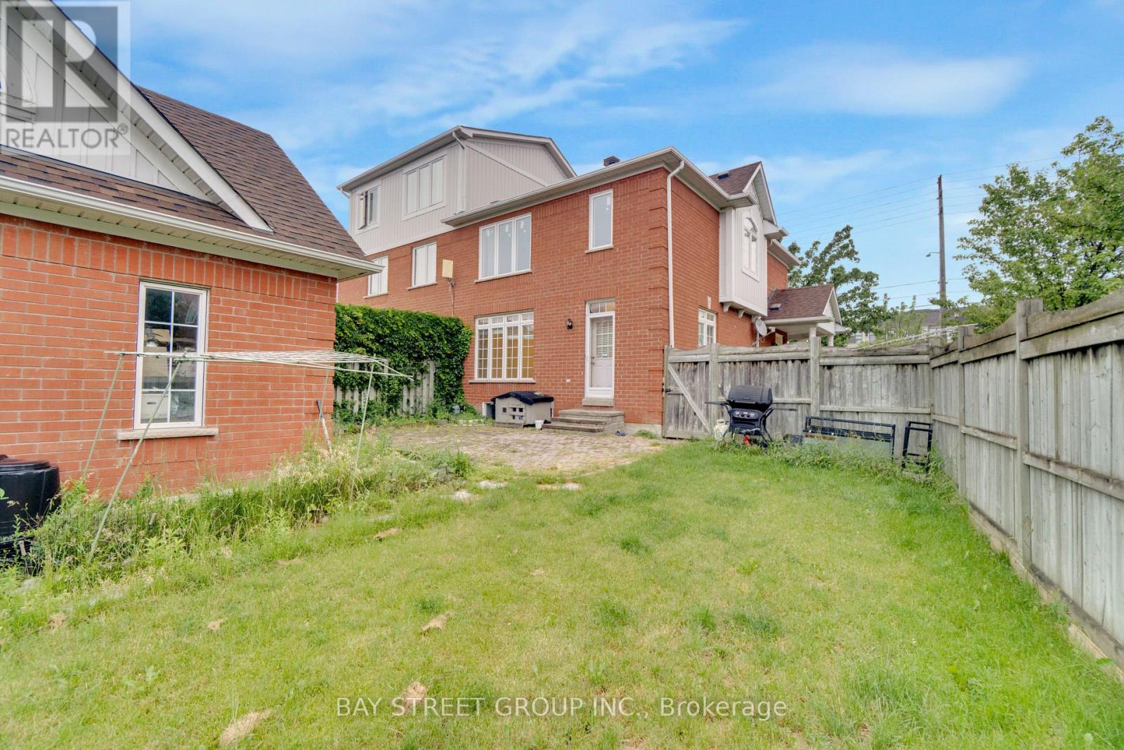 80 IRISH ROSE DRIVE - 37