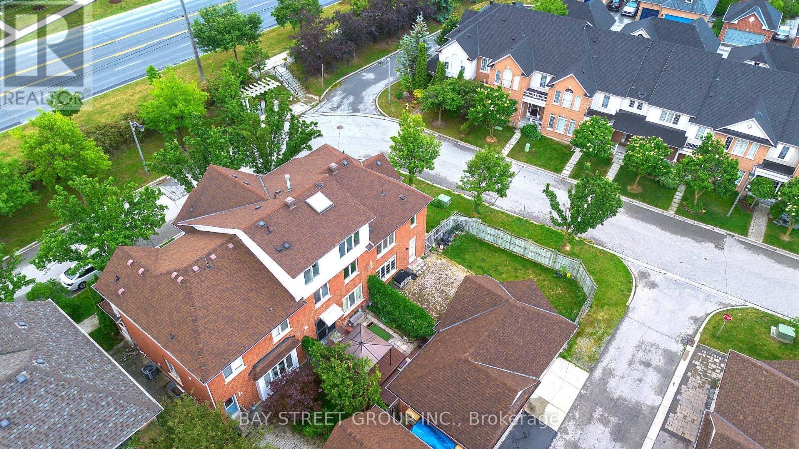 80 IRISH ROSE DRIVE - 6