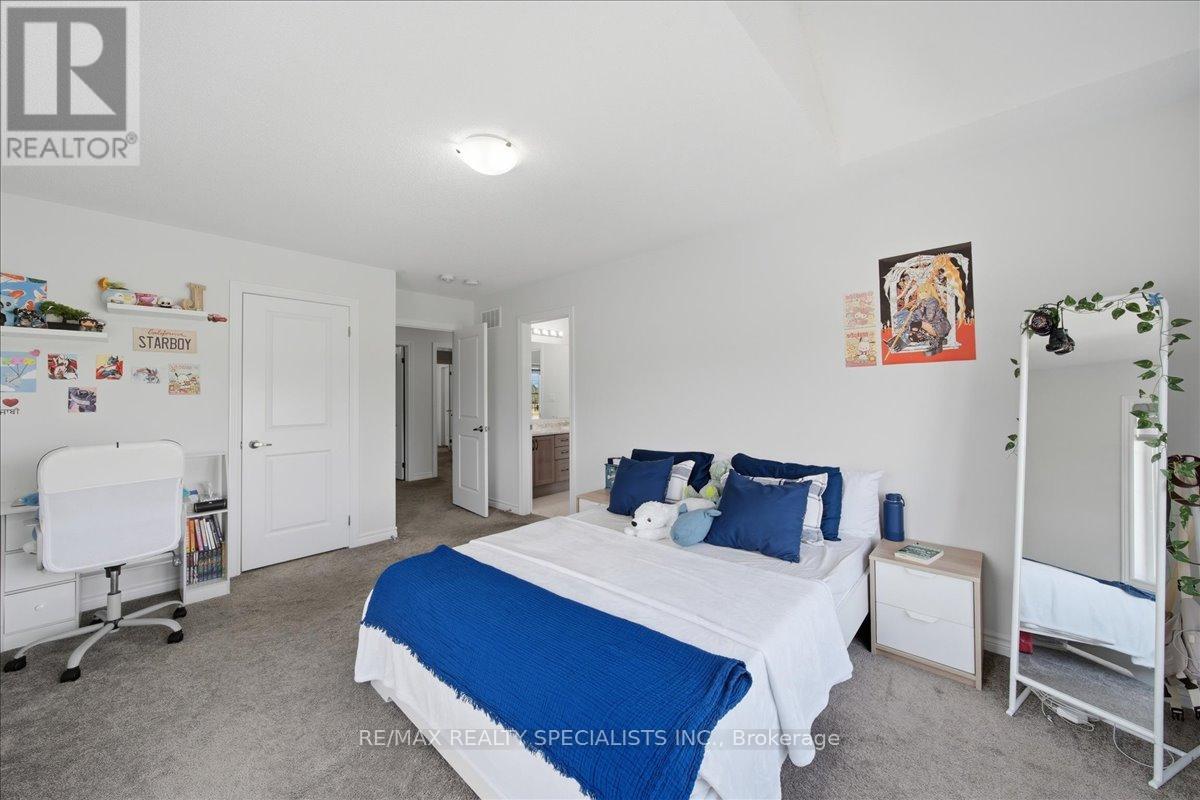120 DURHAM AVENUE - 44