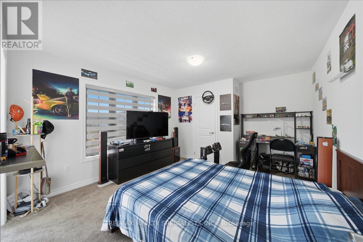 120 DURHAM AVENUE - 45