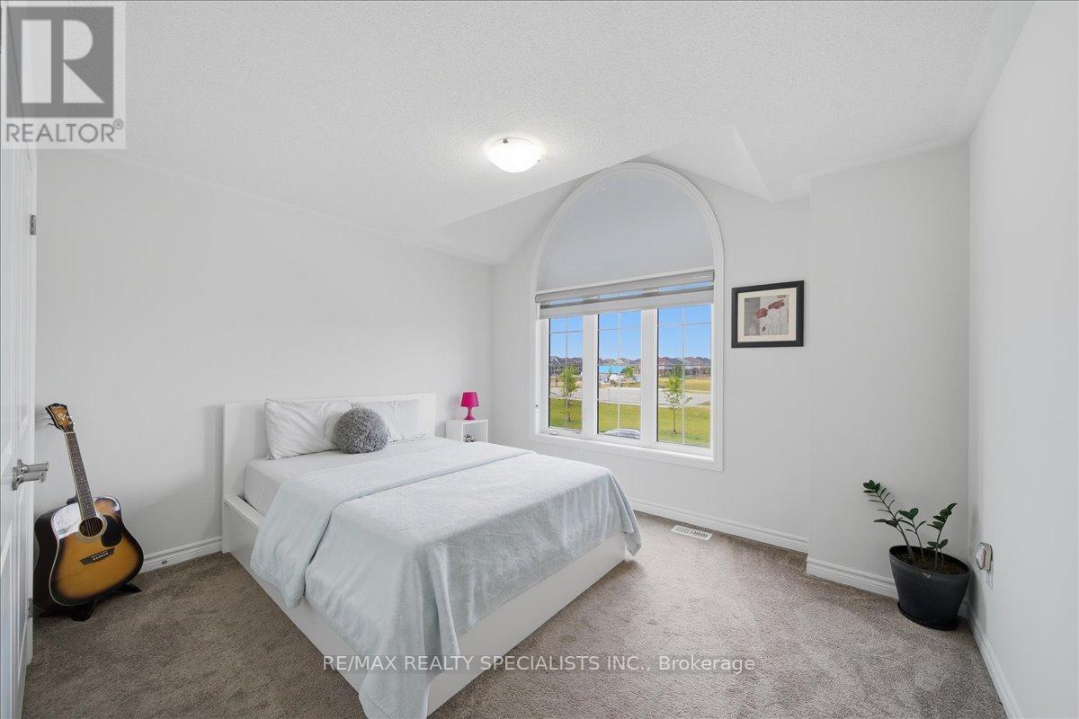 120 DURHAM AVENUE - 38