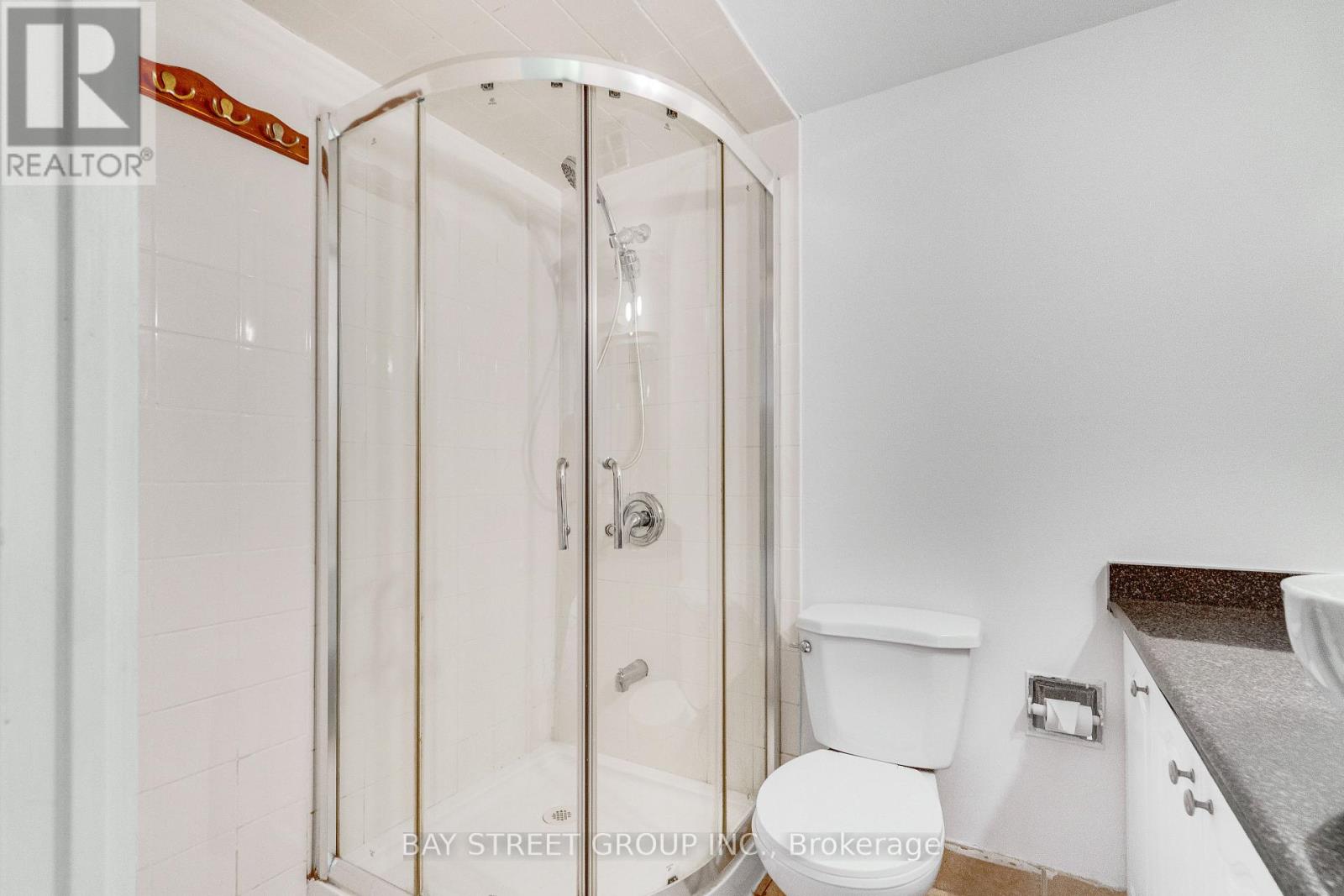 #1207 10 STONEHILL COURT - 30