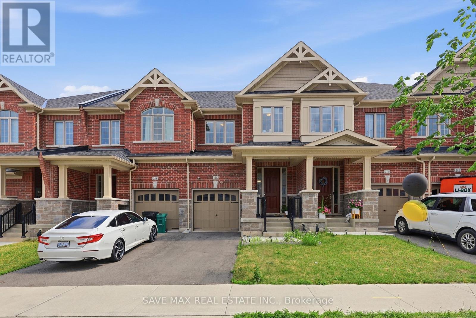 216 BROADACRE DRIVE - 1