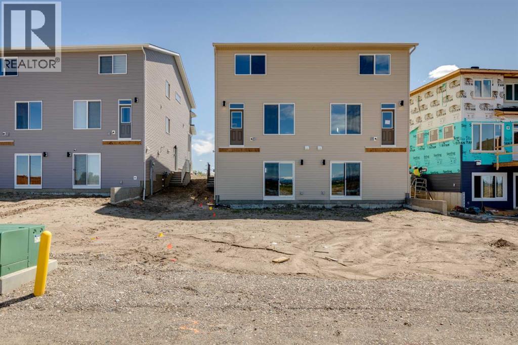 25 Hotchkiss Road SE - 32