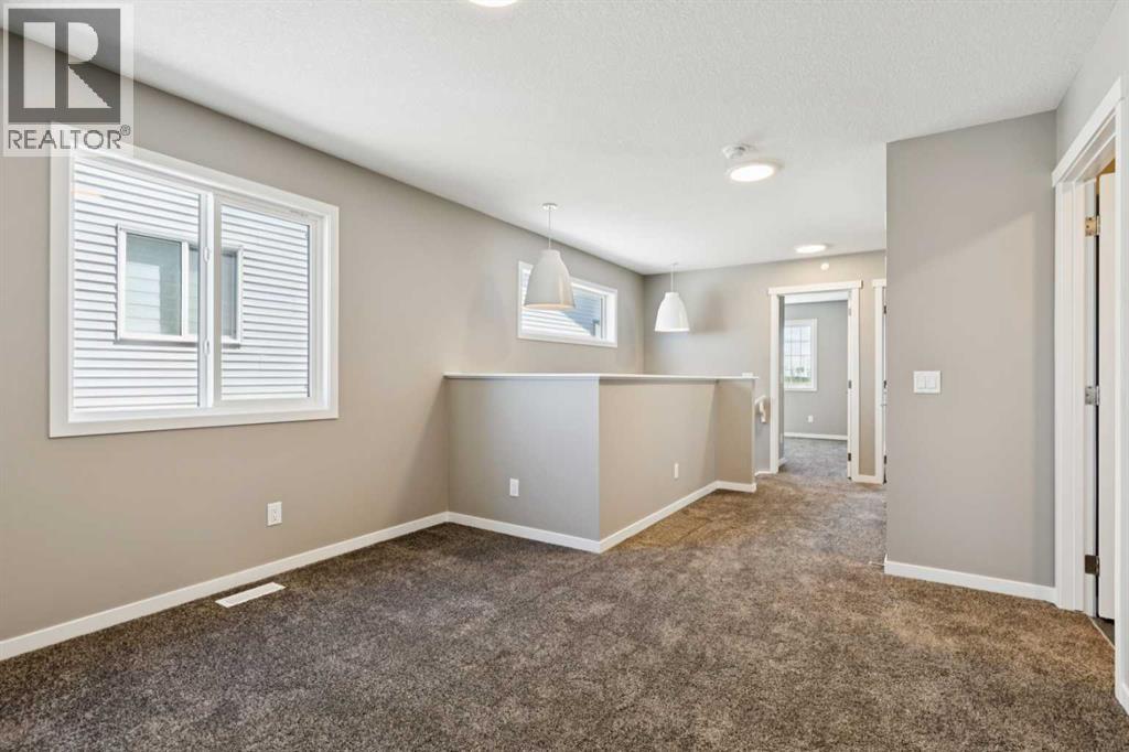 25 Hotchkiss Road SE - 21