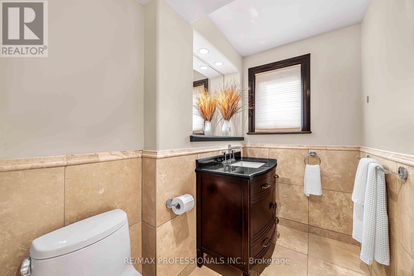 16 WOODPARK ROAD - 22