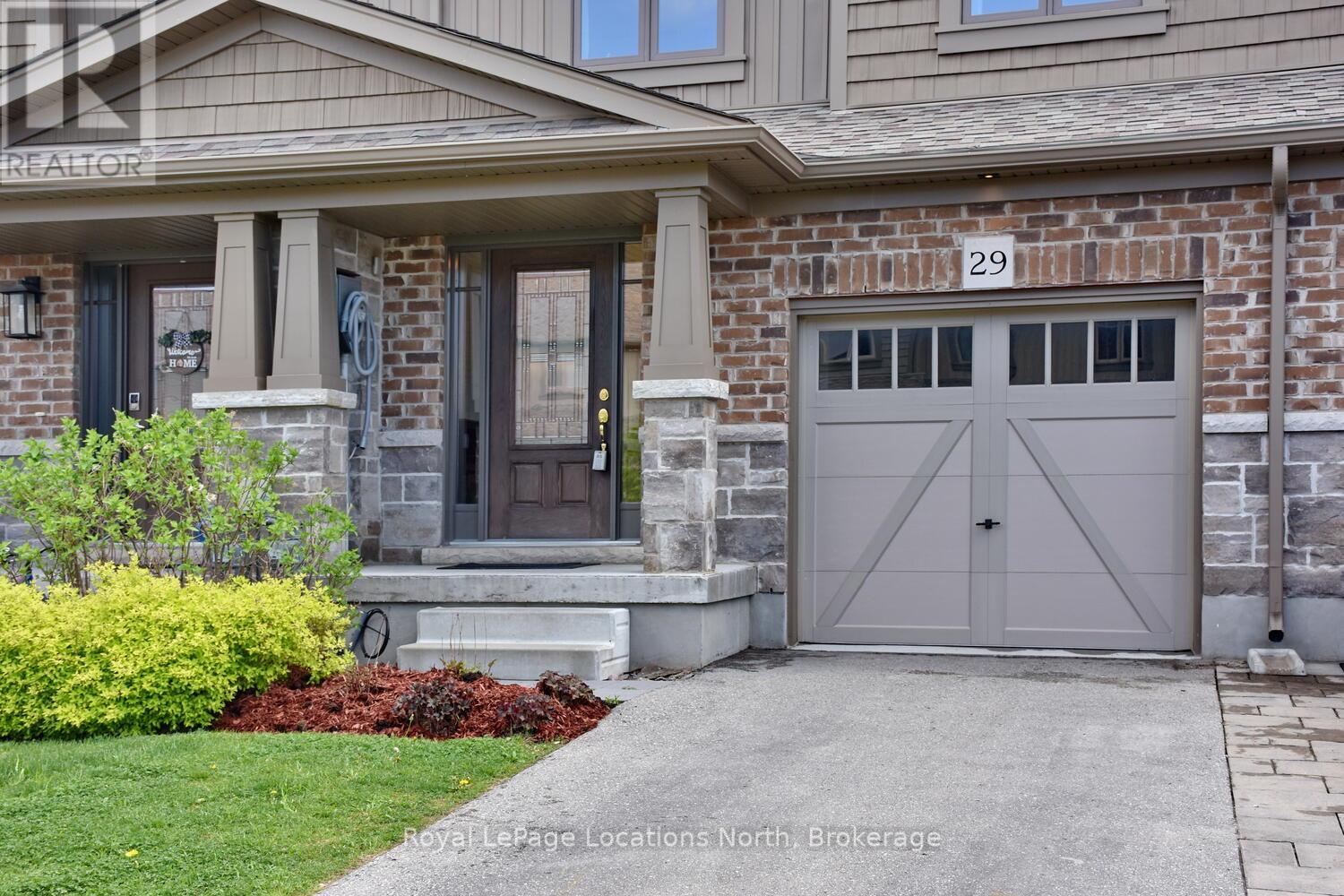 29 ARCHER AVENUE - 3