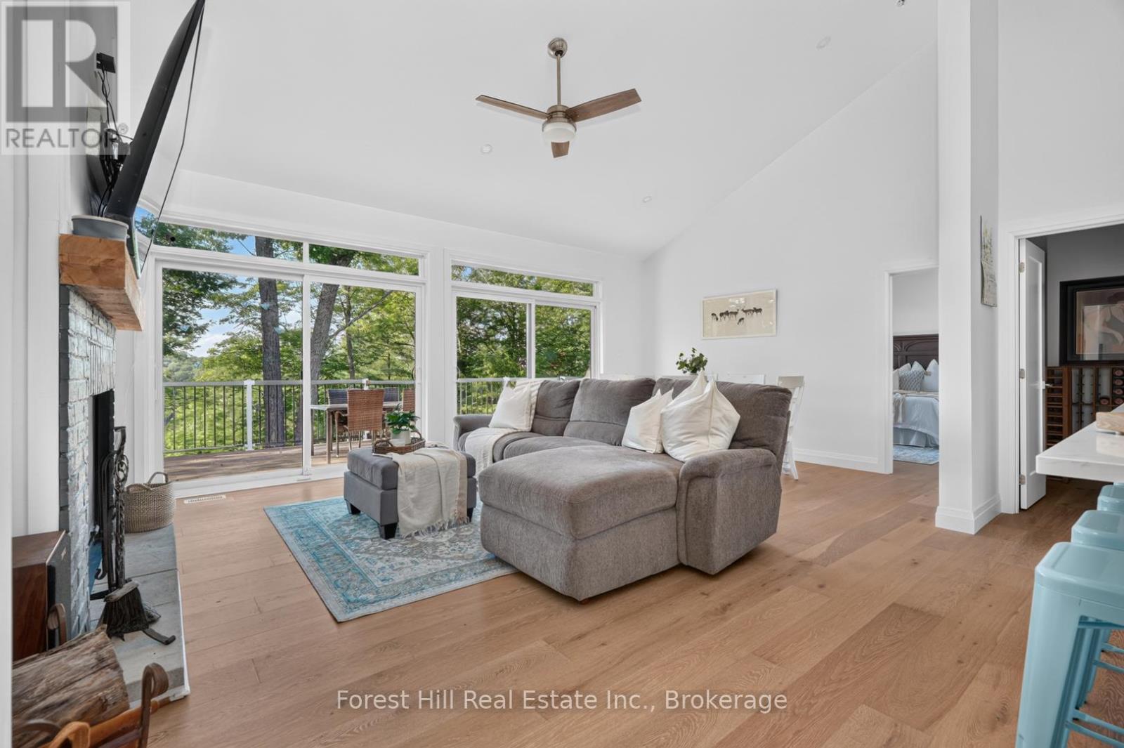 1065 PINE LANE S - 10