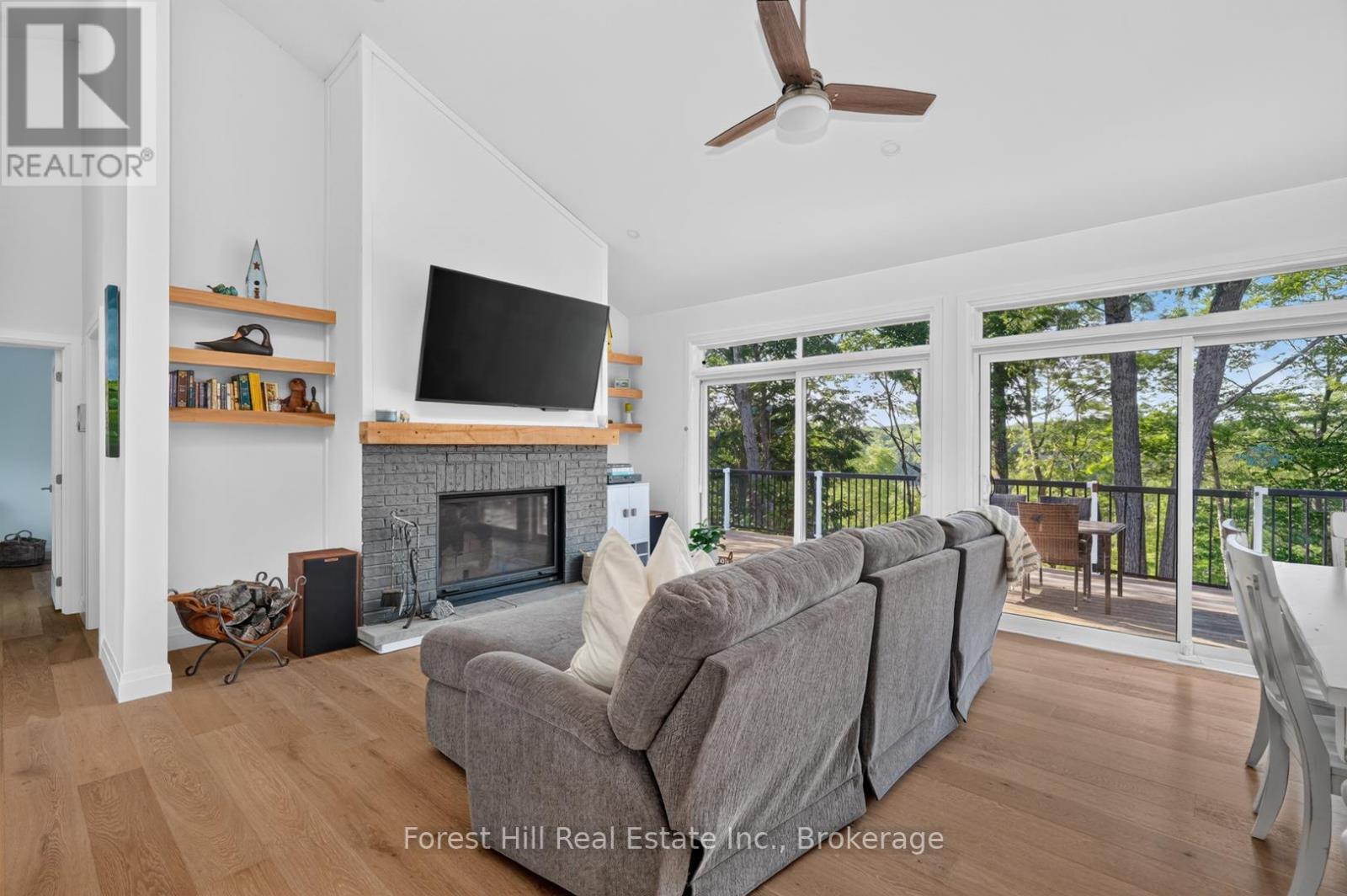 1065 PINE LANE S - 11